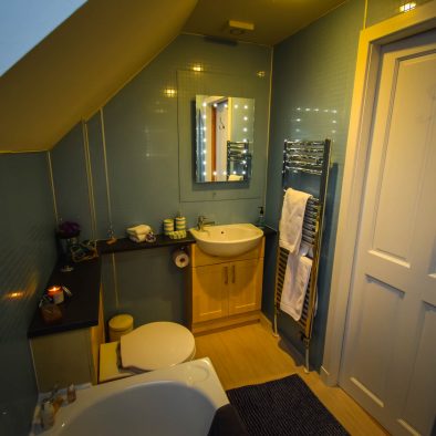 The bathroom at Gables Cottage Polbain